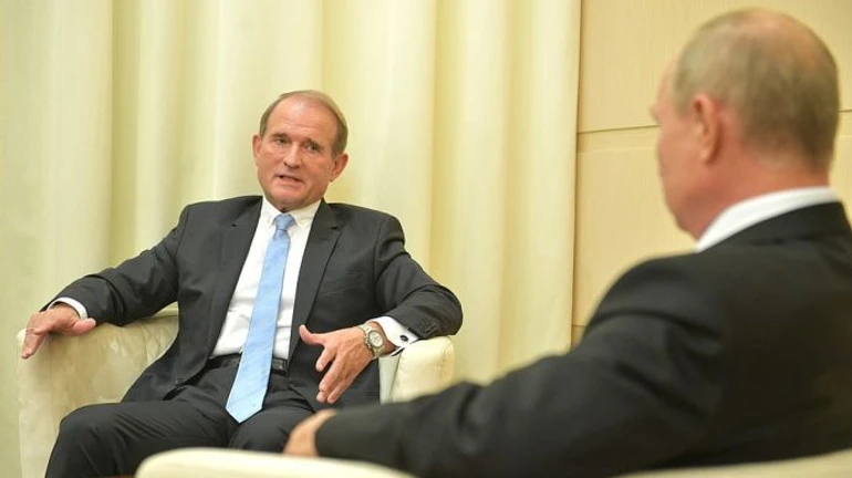 Данилов: Три группы хотят представлять Путина в Украине, группа Медведчука отвалилась