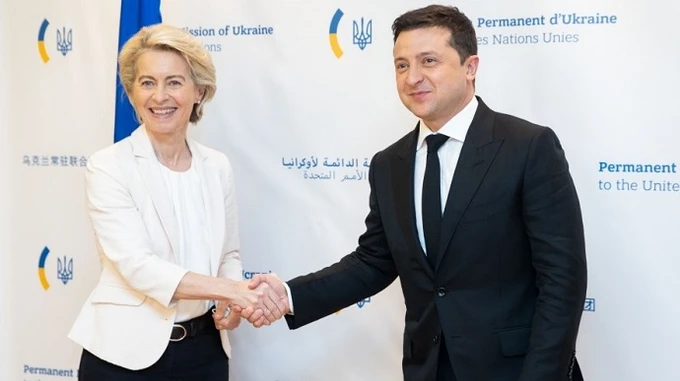 Зеленский обсудил с президентом Еврокомиссии вопрос Крыма и Северного потока-2