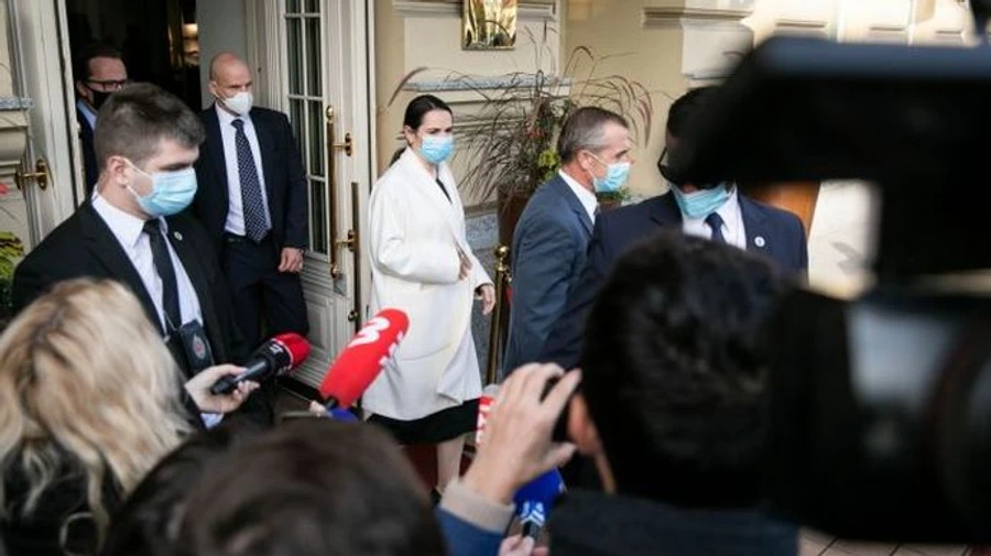 В Беларуси прокомментировали встречу Тихановськой с Макроном