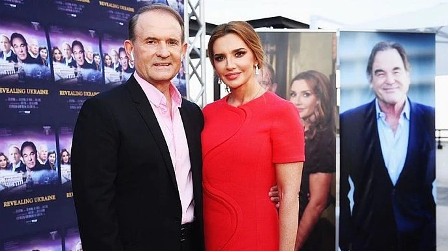 1+1 рассказало, что Марченко владеет менее 10% канала. Но еще уточнят