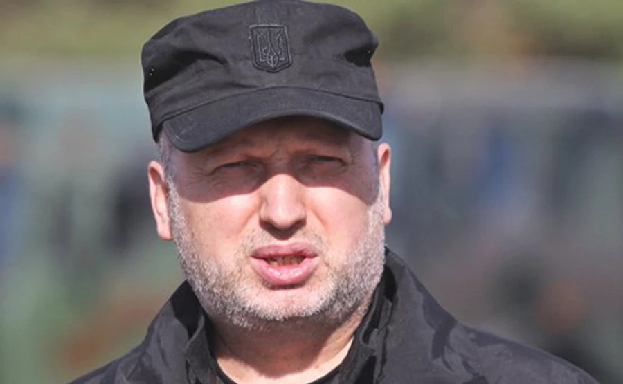 Турчинов: Україна знову пошле військові кораблі через Керченську протоку 