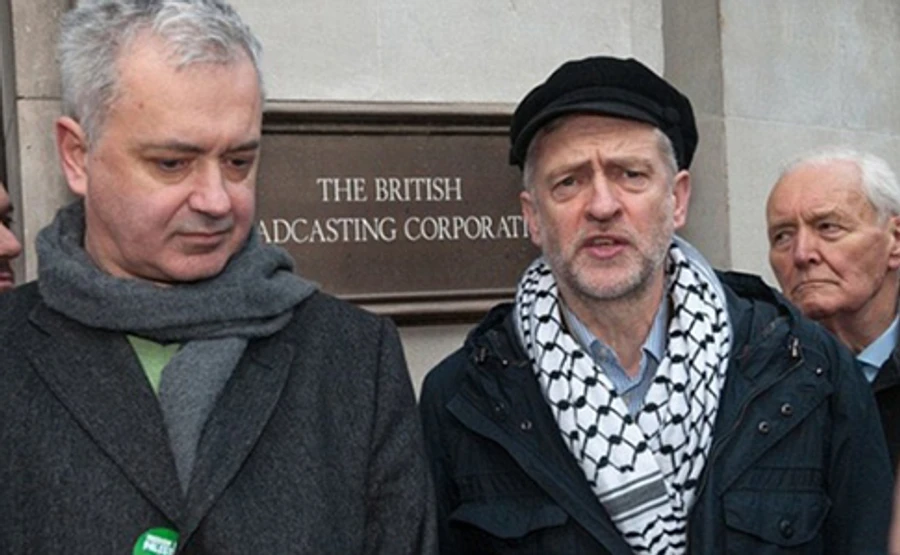 Україна оголосила персоною нон грата радника Джеремі Корбіна