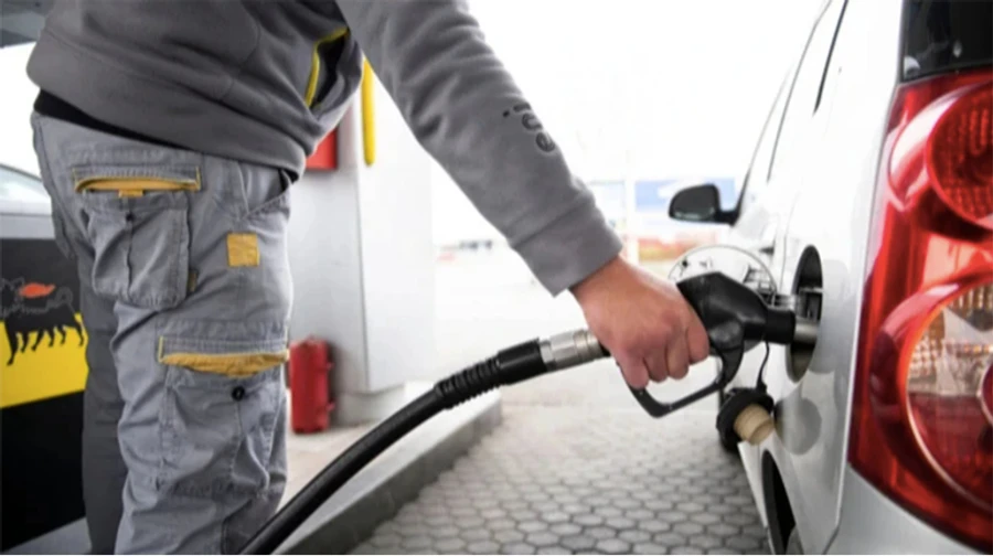 Russia's Yekaterinburg introduces diesel fuel rationing for the first time
