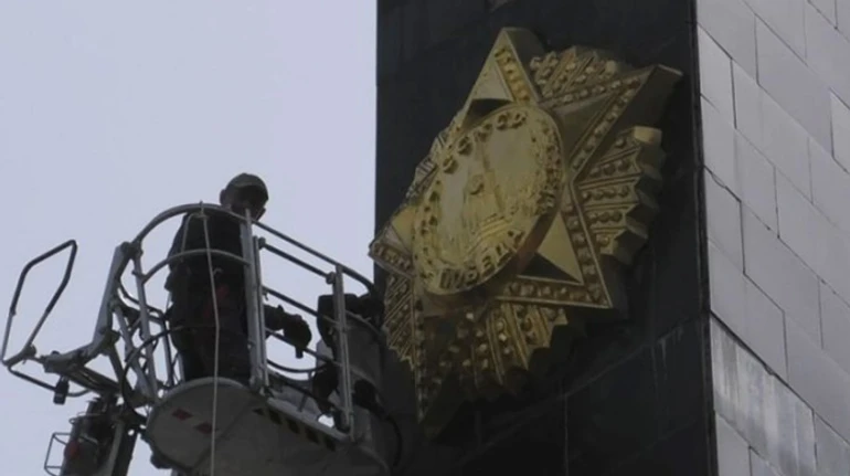 Повернутися до джерел і деколонізувати: Забужко, Лаюк, Калитко, Дереш та Кідрук у новій книжці про Луцьк