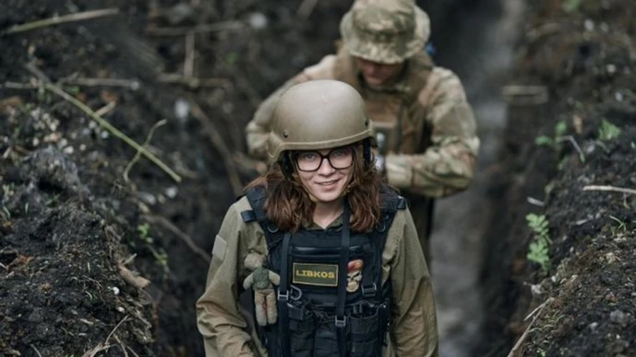 На Донеччині окупанти поранили двох волонтерів та фотографку Владу Ліберову