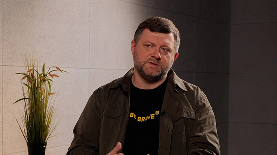 Корниенко объяснил, почему Тищенко понес политическую ответственность только после поездки в Таиланд