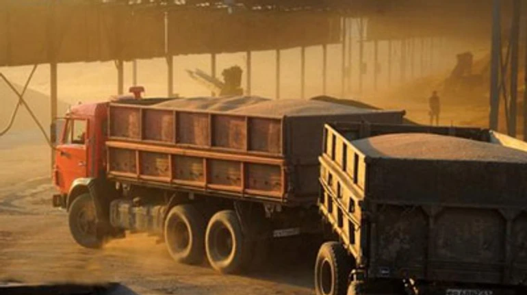 Украл, вывез, в Москву. Как оккупанты пытаются продать украденное украинское зерно в другие страны