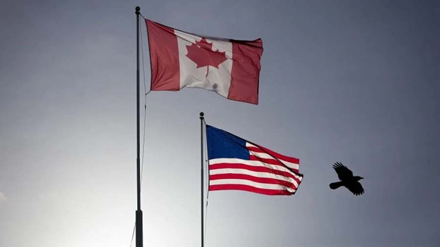 США і Канада обговорили наслідки для Росії в разі вторгнення в Україну