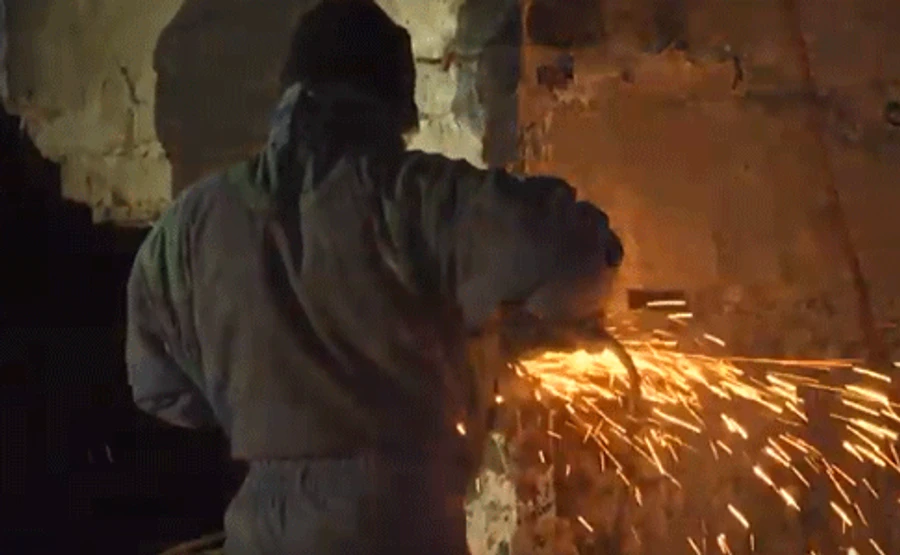 Монумент на славу: во Львове со второй попытки не удалось снести стелу