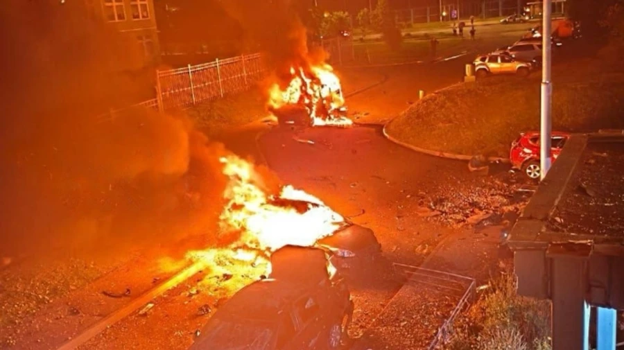Drones attack Moscow and Moscow Oblast: cars caught fire, airports suspended operations – videos
