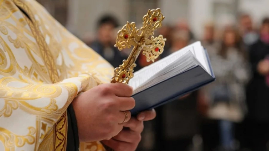 От мобилизации в диаконы: разоблачен священник, который за $10 тысяч обещал мужчине рукоположение