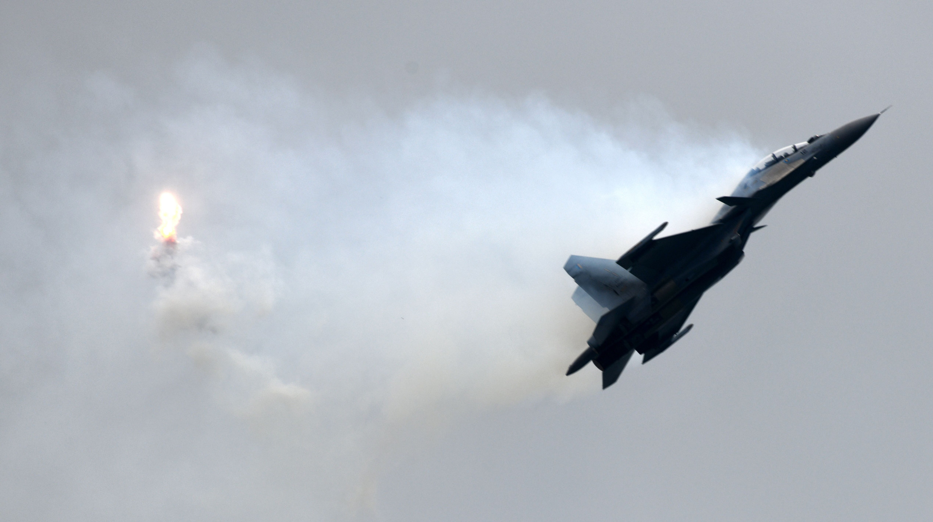 Сибіга після зустрічі з очільницею МЗС Швеції: Gripen готуються захищати небо України