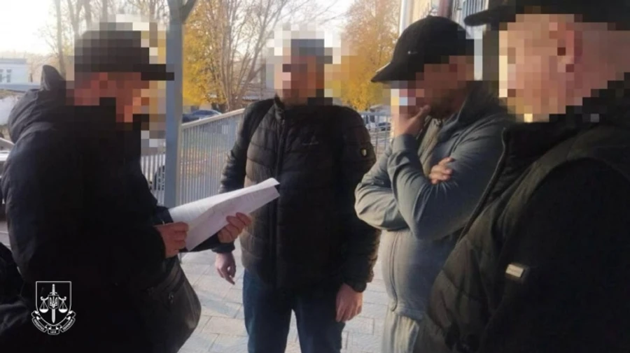 В Полтаве задержали правоохранителя и авторитетов, которые избили в ресторане парня