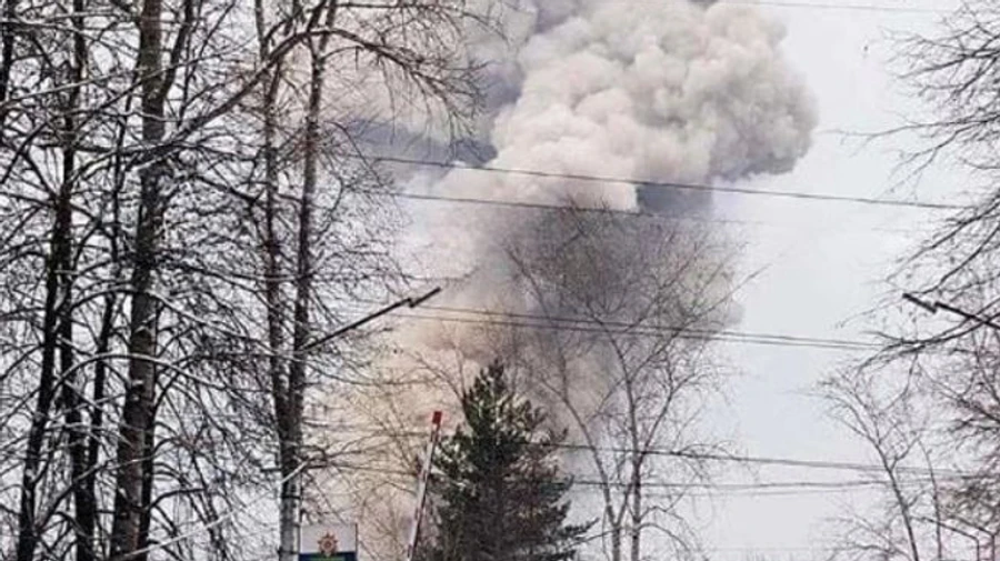 Explosion rocks Russian explosives plant
