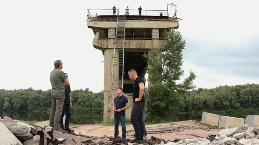 Мешканців прикордоння Чернігівщини закликали виселитись вглиб України