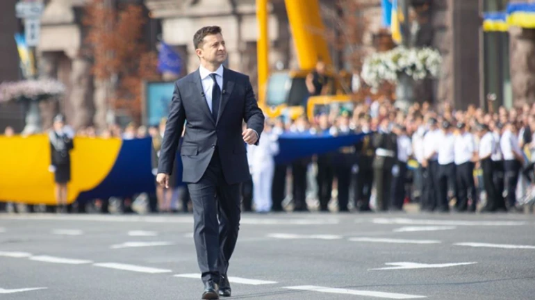 Зеленский придет на 1+1 пообщаться с влиятельными украинцами