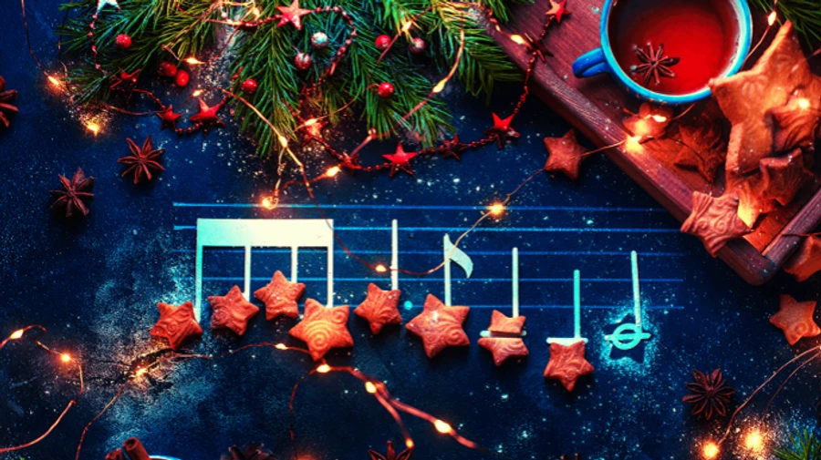 Дипломаты, военные США и столичные полицейские поют Щедрик в честь праздников