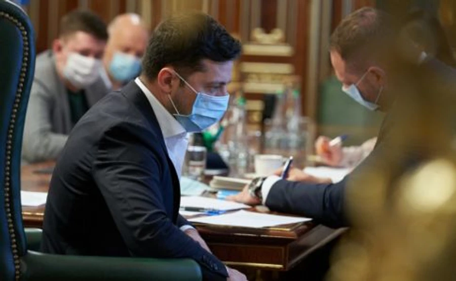 Офис президента больше не будет заниматься поставками для медицины