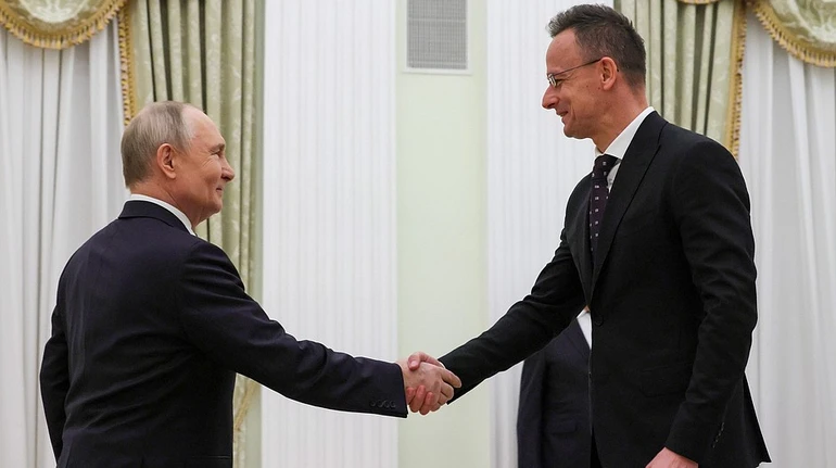 Hungarian foreign minister who worked for the Russians disappears from public view after Orbán's defeat