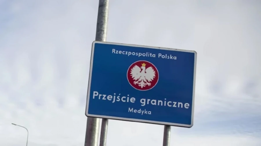 Через пункт пропуску Шегині обмежать рух для легкових авто до 10 травня