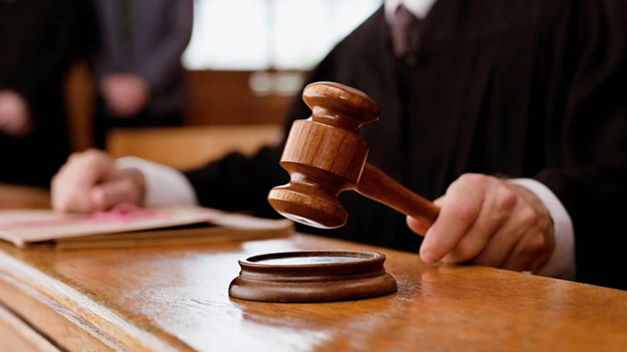 Суди безпідставно закривають справи про конфлікт інтересів – НАЗК