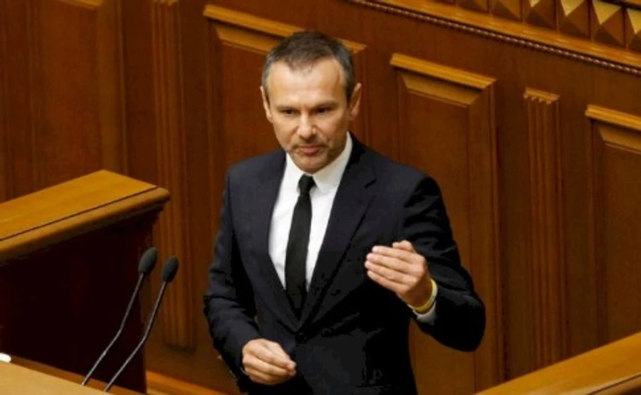 Вакарчук призвал украинцев поддержать Зеленского перед Нормандией