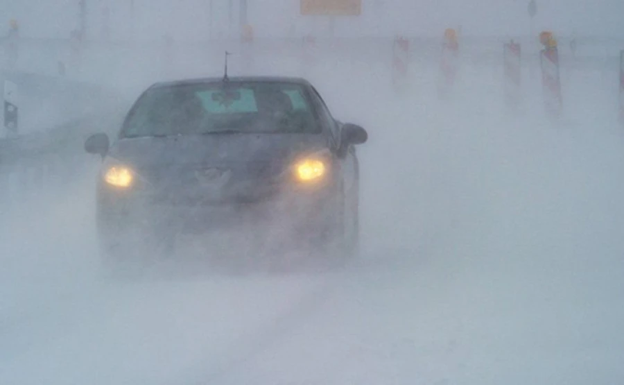 Водіїв попередили про червоний рівень загрози від негоди
