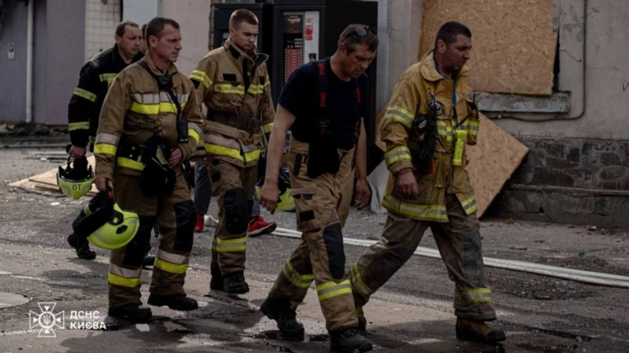 В Киеве закончили ликвидацию последствий российского обстрела в ночь на 10 июня