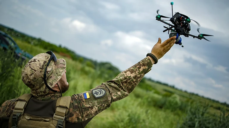 Якщо ситуація з БпЛА не зміниться, за рік нам доведеться сісти за стіл переговорів. FPV-дрони та їхня роль у війні. Аудіоверсія