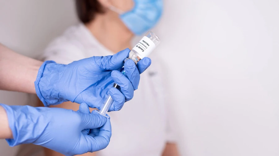 Украина поддержала позицию США о снятии ограничений с производства вакцин