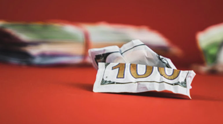 Каким может быть курс гривни в 2021 году: прогнозы банкиров и экономистов