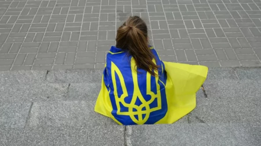 60% українців вважають, що пріоритетом для громадськості має бути армія та відсіч РФ