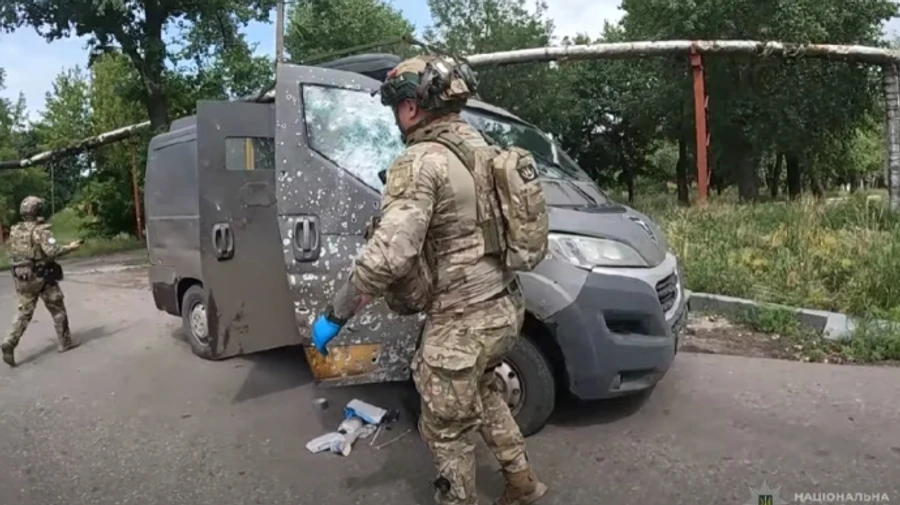 Russians attack evacuation vehicle in Pokrovsk carrying seriously injured