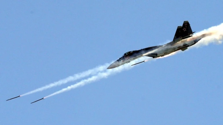 Над Росією збили винищувач Су-35