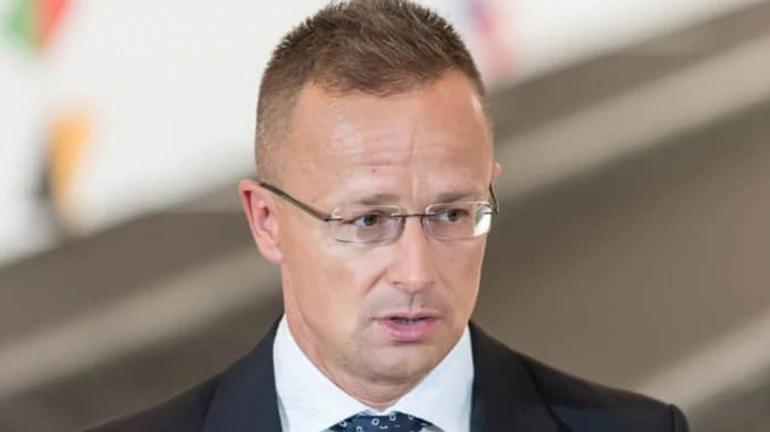 Сійярто заявив, що Угорщина висилає 2 українських дипломатів, звинувативши їх у шпигунстві