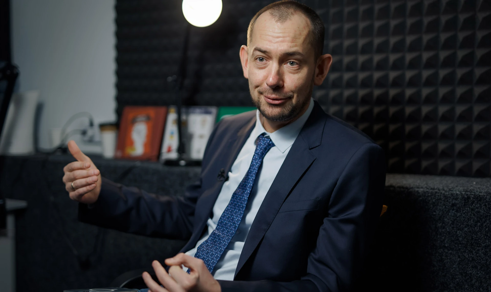 Последний из диких укров. Роман Цымбалюк о 13 годах работы в России, вероятности великой войны, капитане Зеленском и носке для Путина