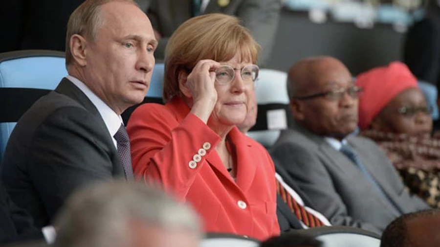 Меркель сожалеет, что ЕС отказался от саммита с Путиным