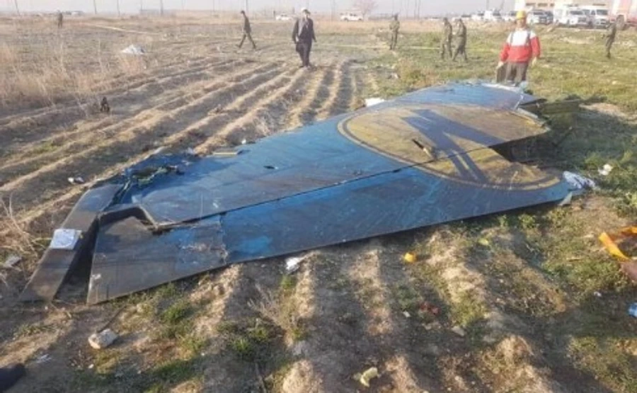 Канада призывает Иран скорее расшифровать черные ящики сбитого самолета