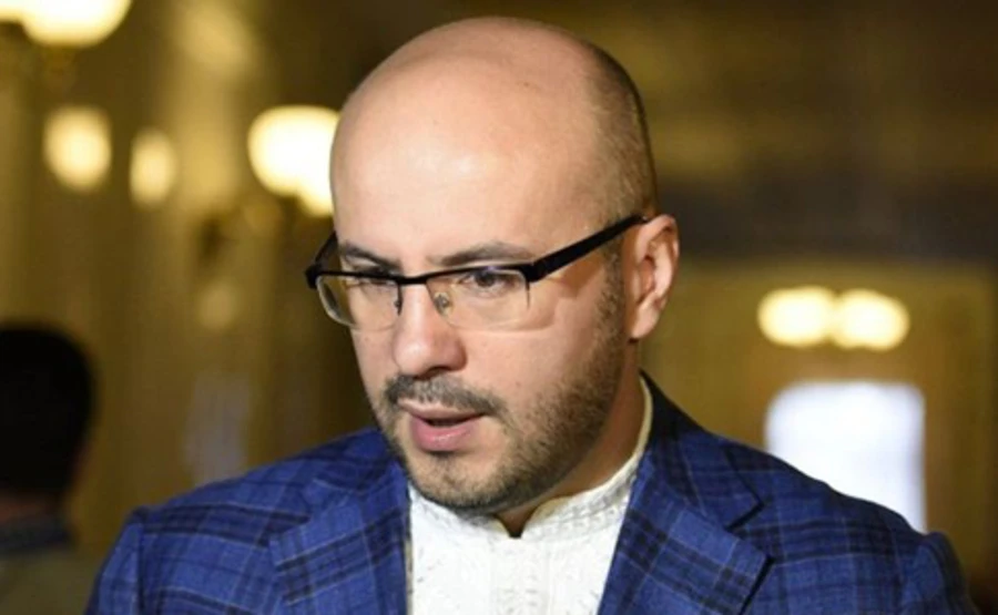 ЦВК зареєструвала нардепом екссвободівця: вирвав перемогу в слуги