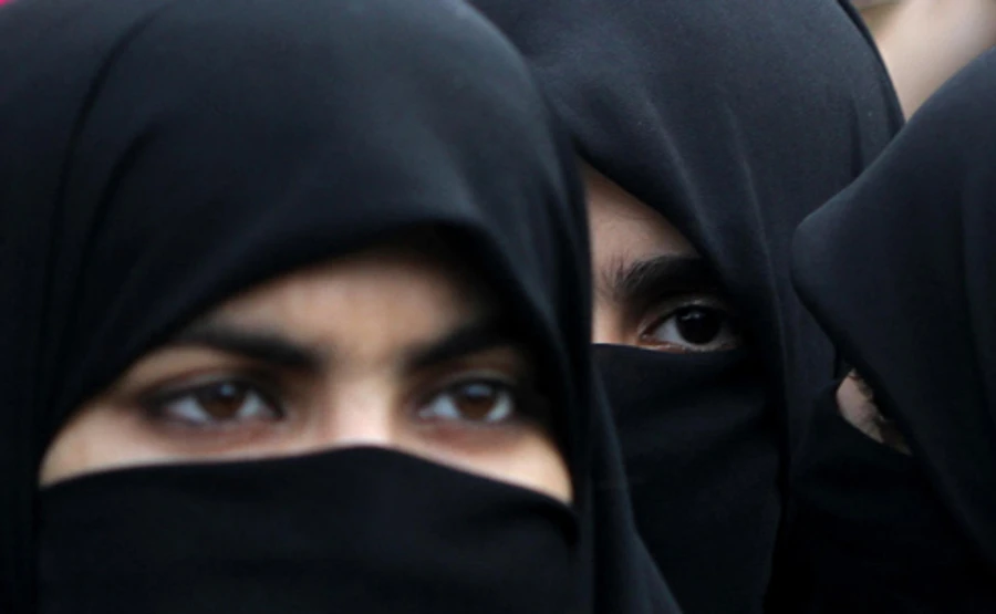 На Шри-Ланке после терактов запретили паранджу