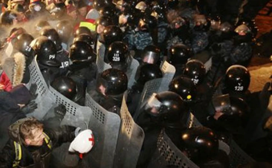 Рада попытается пометить силовиков номерами, видными на расстоянии