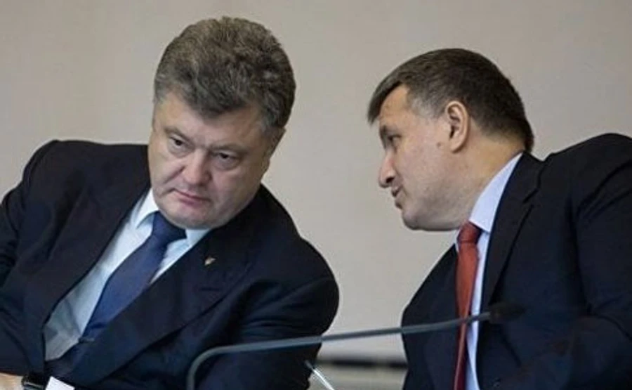 Аваков рассказал, какая кошка пробежала между ним и Порошенко