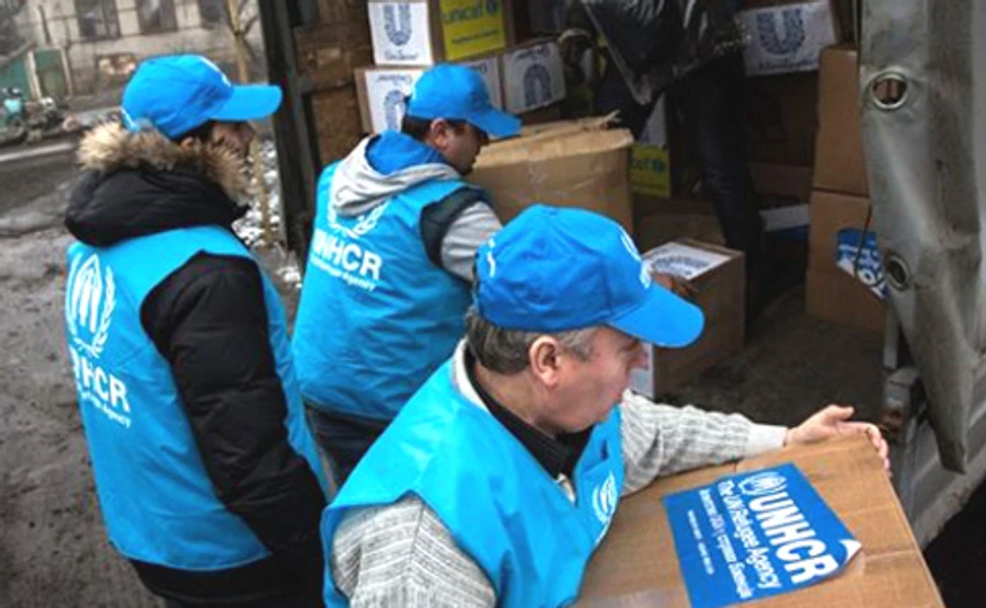 К освобождению сотрудника ООН в Донецке подключили переговорщиков