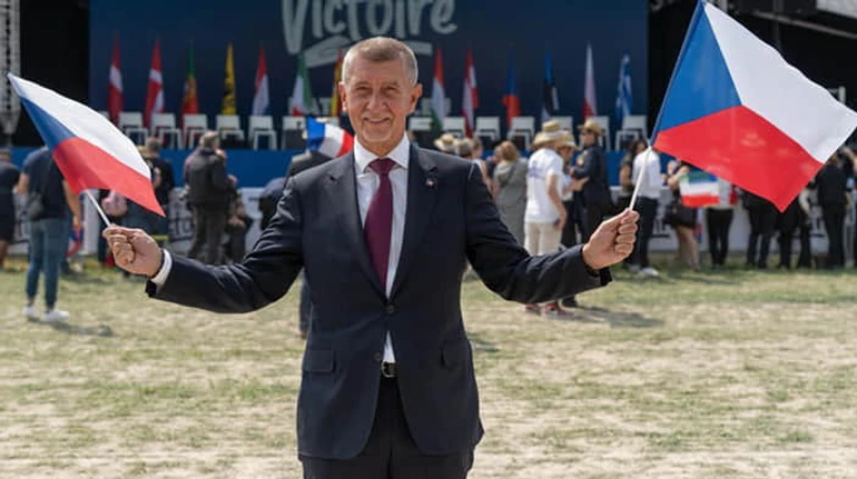 Друзі України чи однодумці Орбана: як вибори можуть змінити зовнішній курс Праги