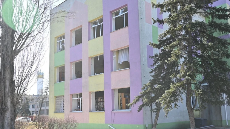 На Київщині через російську атаку постраждали п’ять закладів освіти