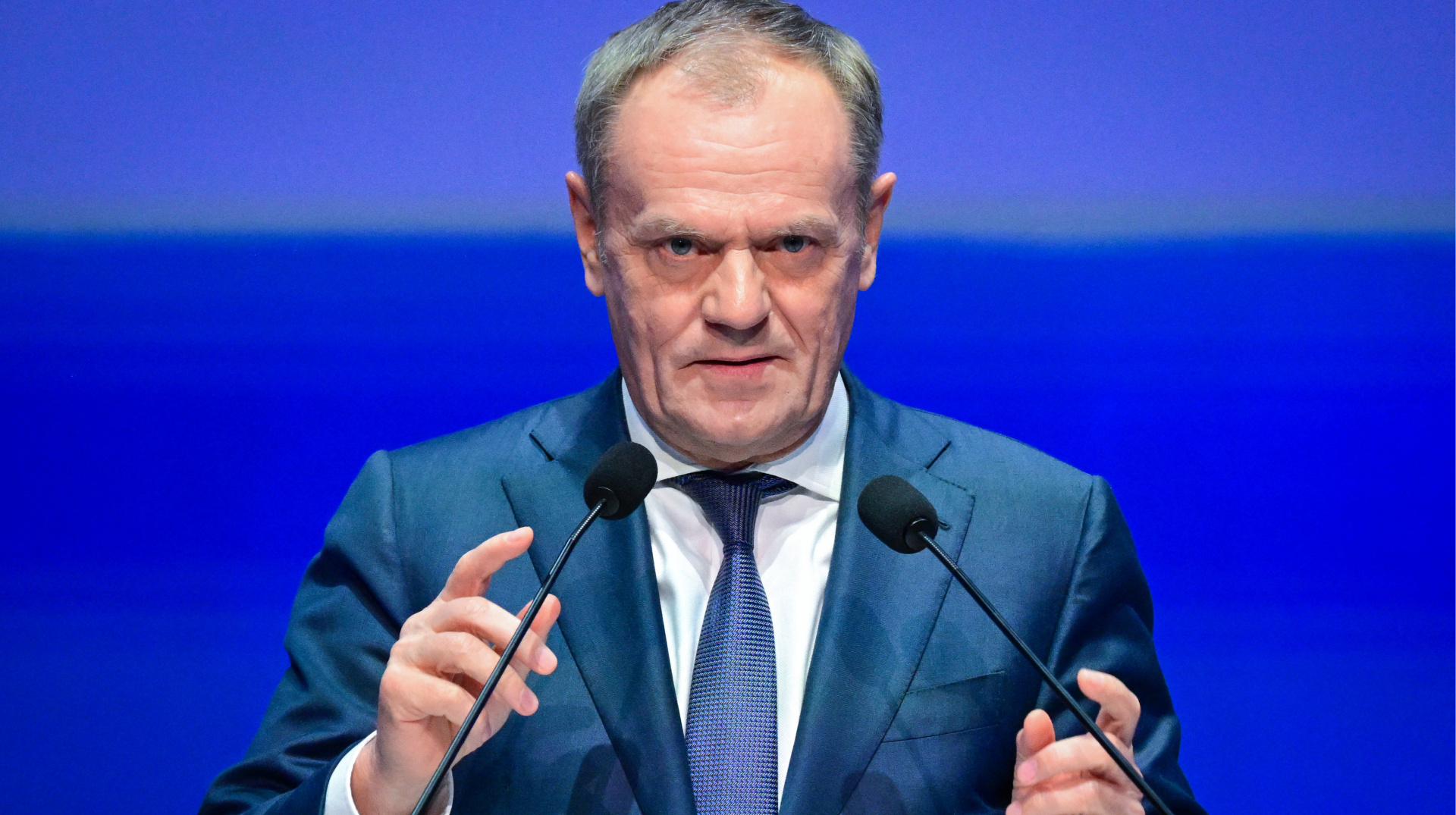 Туск поговорив з Рютте про ймовірну підготовку Росії до провокацій проти держав НАТО