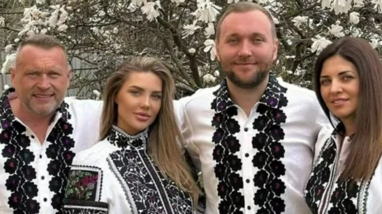 СМИ: Гринкевичи захватили участок леса под собственным имением во Львове и вырубили деревья для дороги