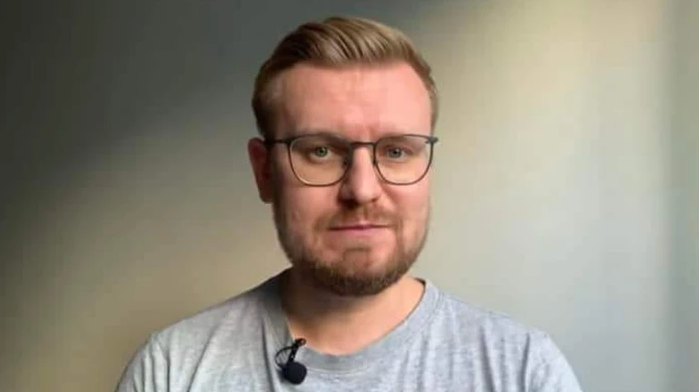 Ведущий 24 канала решил не возвращаться в Украину после саммита ЕС