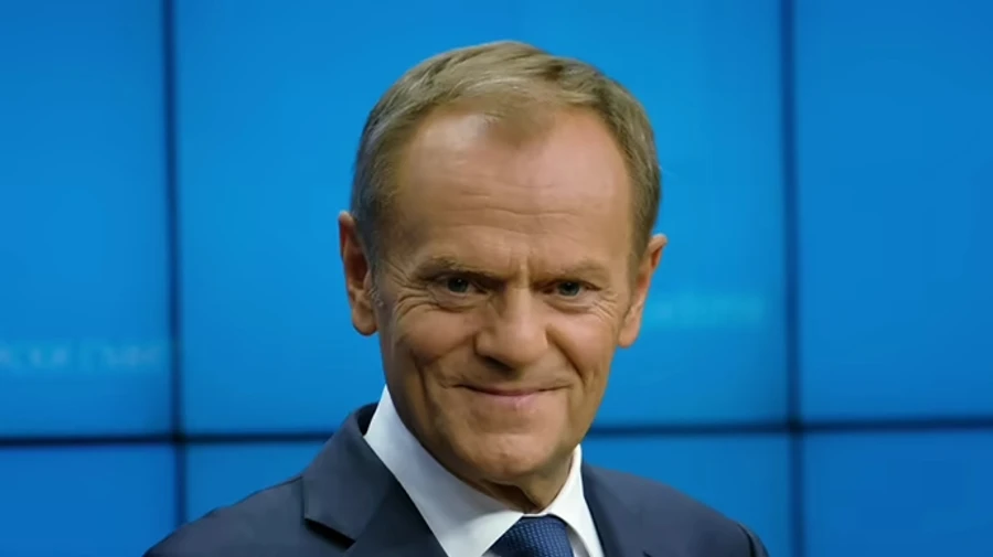 Лідер опозиції Польщі розкритикував уряд через зернове ембарго щодо України