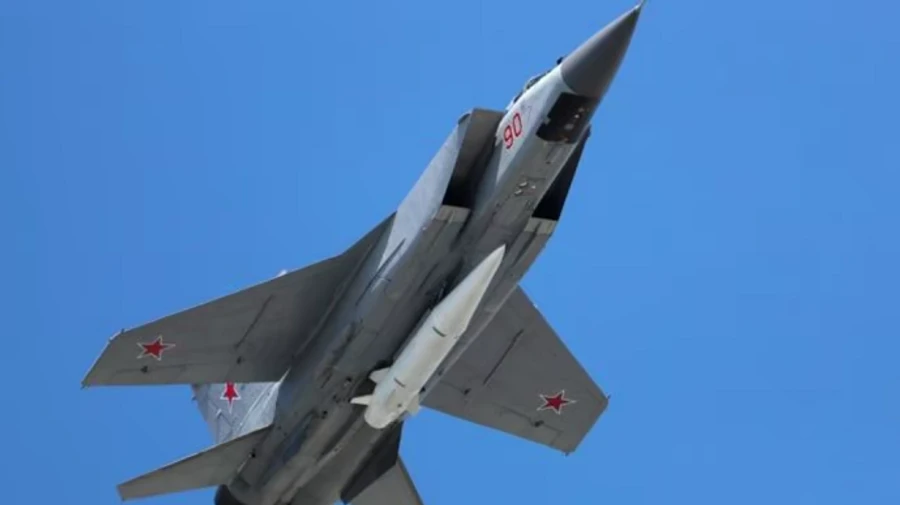 Russia launches 4 Kinzhal missiles at Ukraine: one missile shot down, three hit near airfield